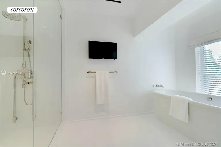 New York City Real Estate | View 222 Ocean Drive | room 10 | View 11