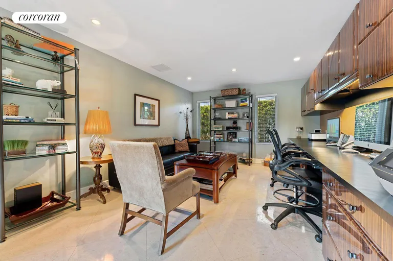 New York City Real Estate | View 2216 North Lakeside Drive | room 11 | View 12