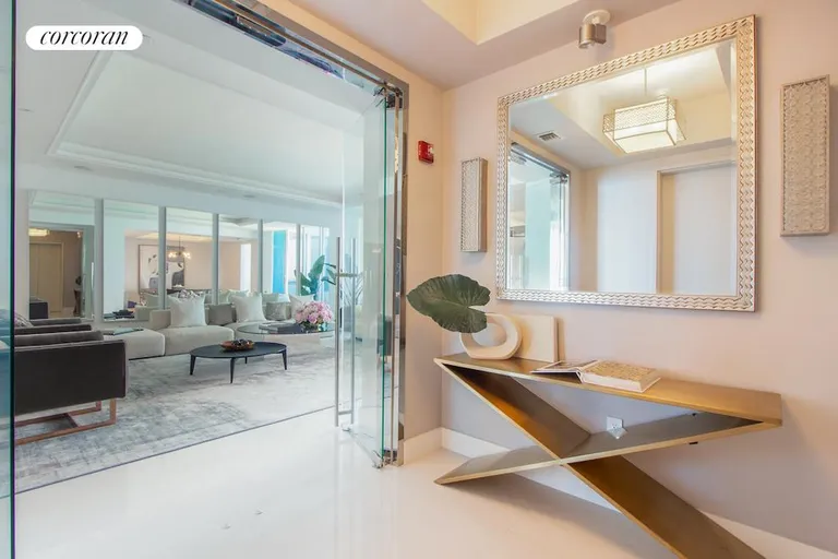New York City Real Estate | View 5959 Collins Ave #1605 | room 1 | View 2