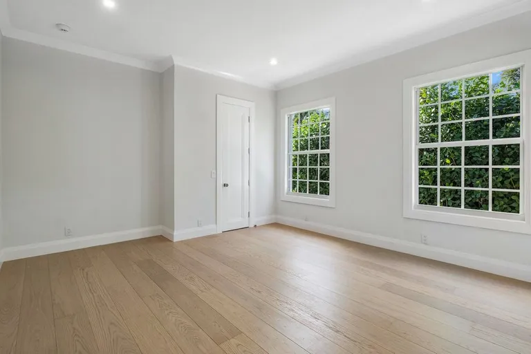 New York City Real Estate | View 233 Miraflores Drive | room 38 | View 39
