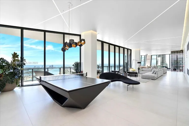 New York City Real Estate | View 1000 Biscayne Blvd PH 57 | room 21 | View 22