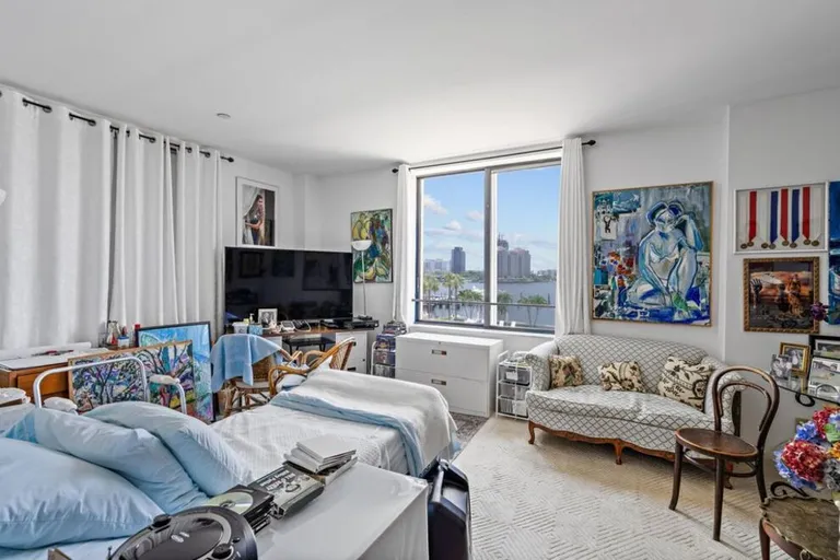 New York City Real Estate | View 150 Bradley Place #205 | room 7 | View 8