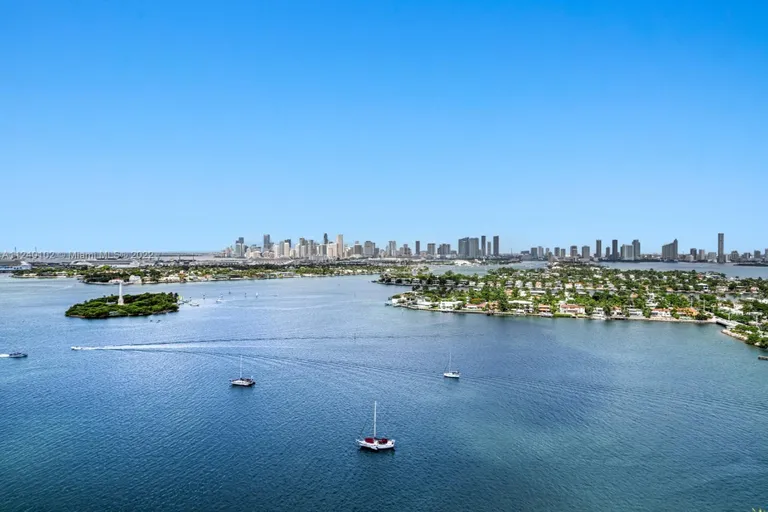 New York City Real Estate | View 9 Island Ave #T3 | room 35 | View 36