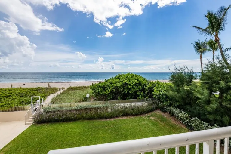 New York City Real Estate | View 2565 South Ocean Boulevard 325 | room 20 | View 21