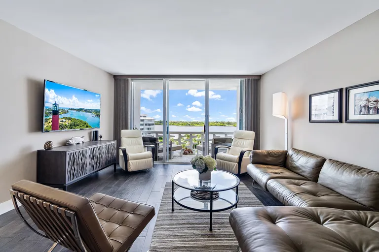 New York City Real Estate | View 2760 South Ocean Blvd #516 | room 4 | View 5