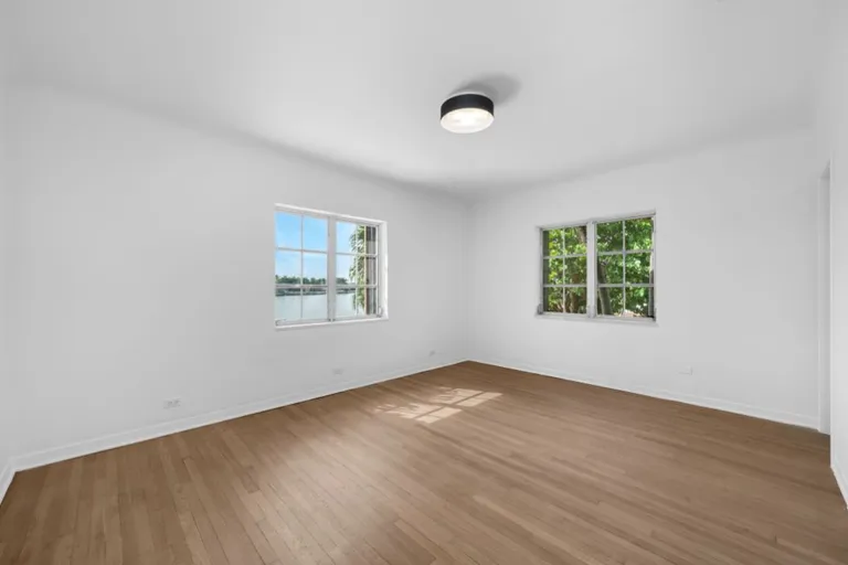 New York City Real Estate | View 1120 Bay Drive | room 26 | View 27