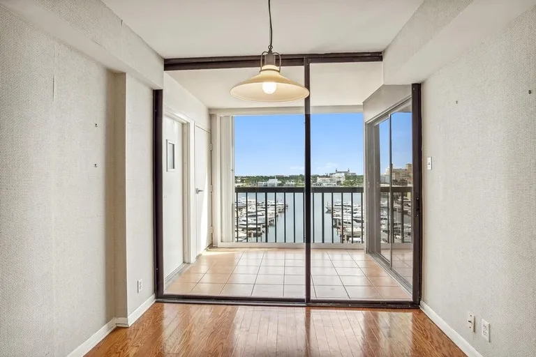 New York City Real Estate | View 400 North Flagler Drive #1102 | room 8 | View 9