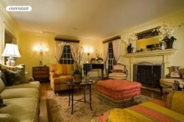 New York City Real Estate | View 246 Emerald Lane | room 4 | View 5