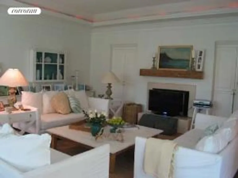 New York City Real Estate | View 2002 Pelican Lane | room 3 | View 4