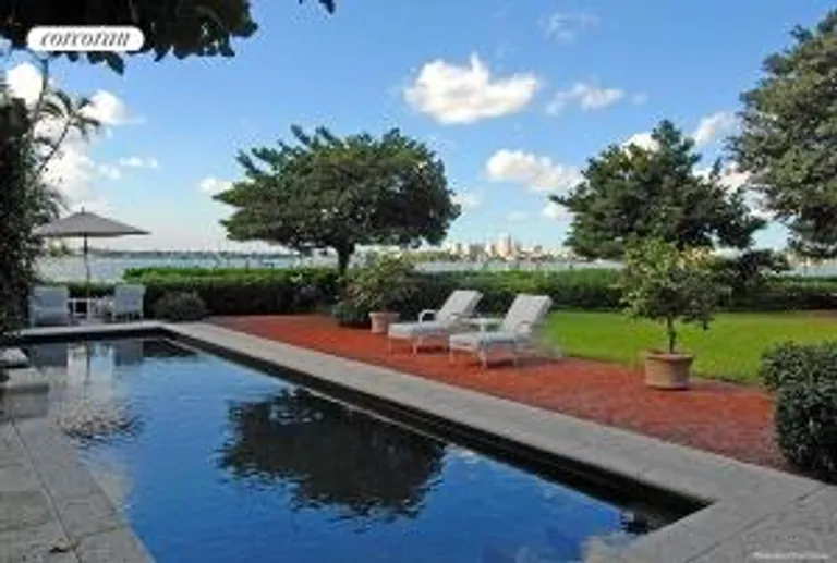New York City Real Estate | View 210 Via Del Mar | room 2 | View 3