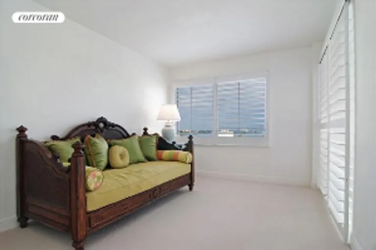 New York City Real Estate | View 44 Cocoanut Row #A-521 | room 7 | View 8