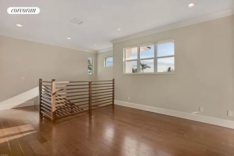 New York City Real Estate | View 33 Spanish River Drive | room 21 | View 22