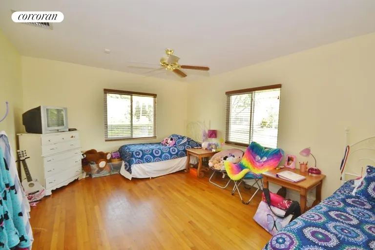 New York City Real Estate | View 289 Beverly Road | room 7 | View 8