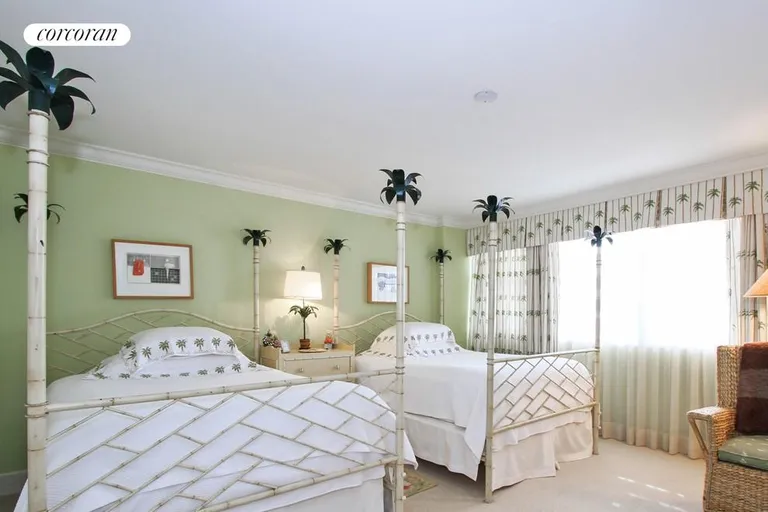New York City Real Estate | View 400 Flagler Drive #2103 | Guest bedroom | View 9