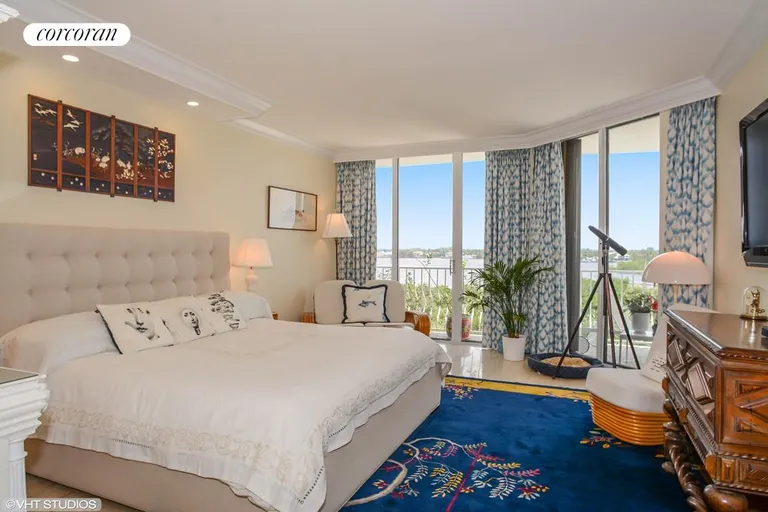 New York City Real Estate | View 2000 South Ocean Blvd #305 N | room 7 | View 8