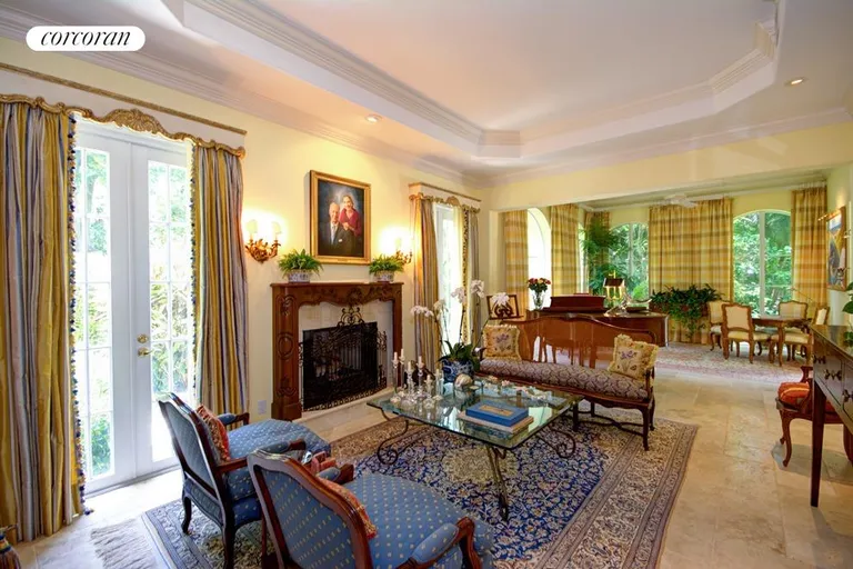 New York City Real Estate | View 790 Andrews Avenue #F101 | Living Room | View 6