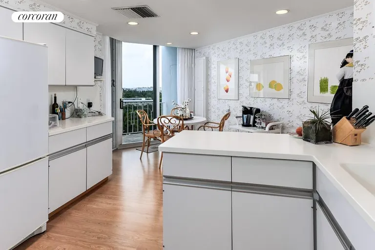 New York City Real Estate | View 2500 S Ocean Boulevard 1C5 | room 8 | View 9