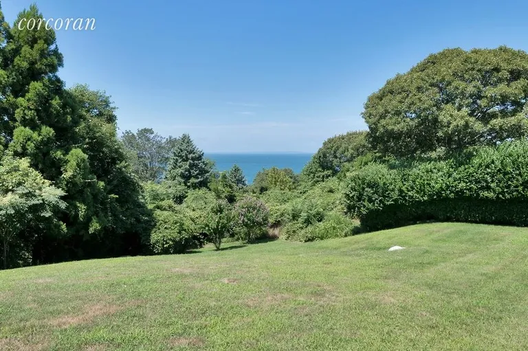 New York City Real Estate | View 7 Upper Firestone Road | Fort Pond Bay | View 13