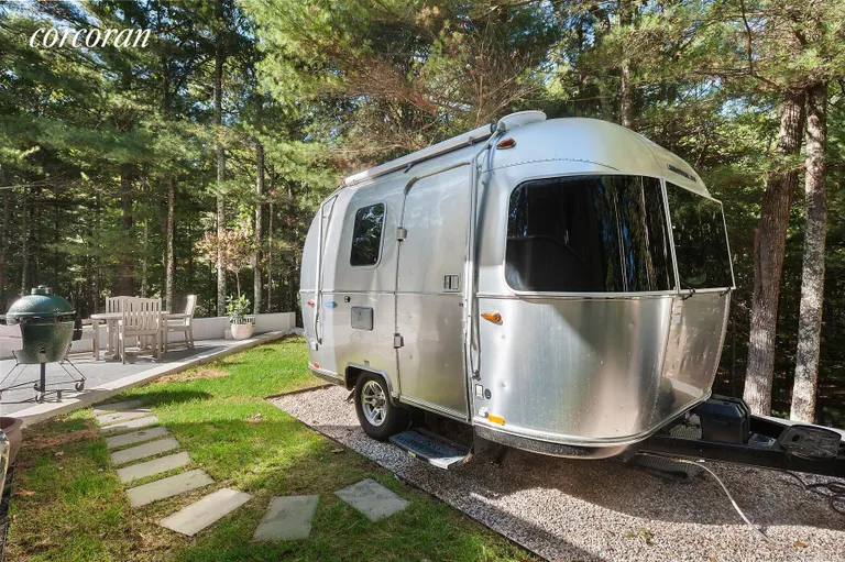 New York City Real Estate | View 19 Northwest Landing Road | Airstream | View 11