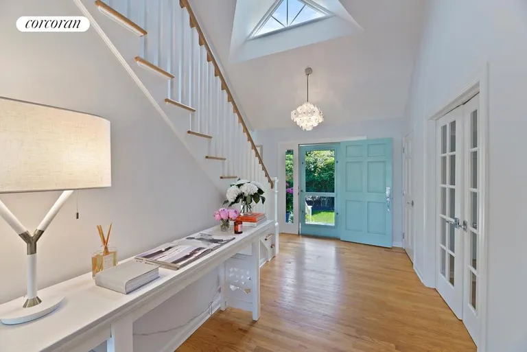 New York City Real Estate | View  | Entry foyer | View 2