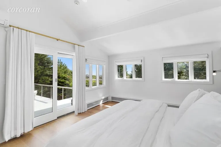 New York City Real Estate | View Montauk | master bedroom | View 6