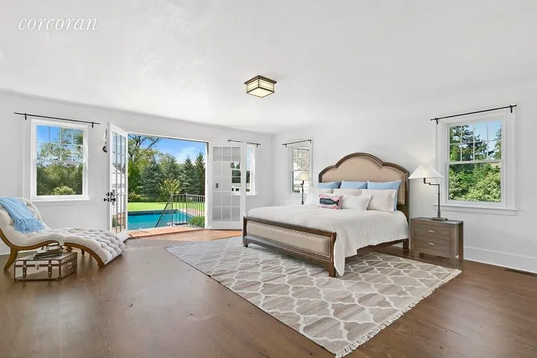 New York City Real Estate | View Southampton | master bedroom | View 11