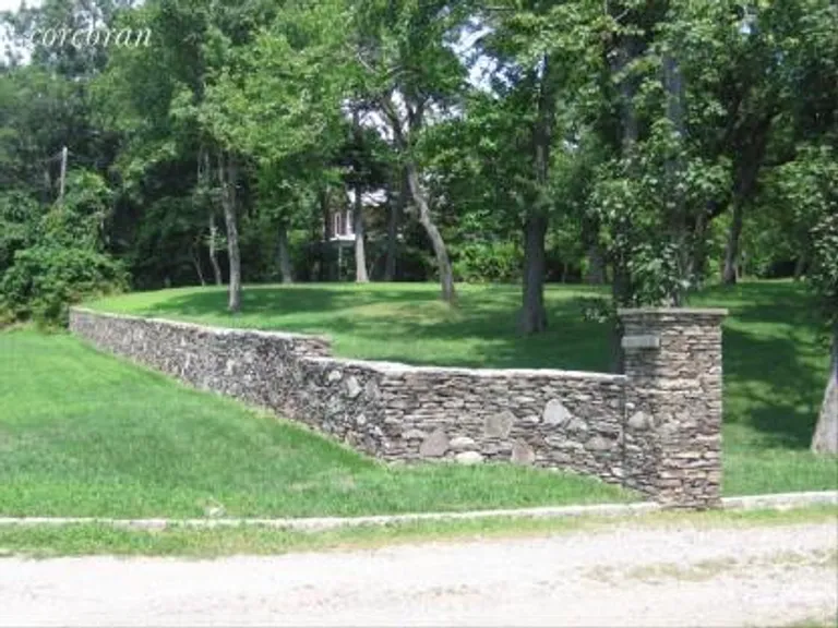 New York City Real Estate | View 26 Rocky Point Road | Extensive Stone Work | View 13