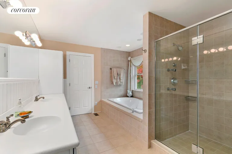 New York City Real Estate | View 157 Chardonnay Drive | Master Bathroom | View 8