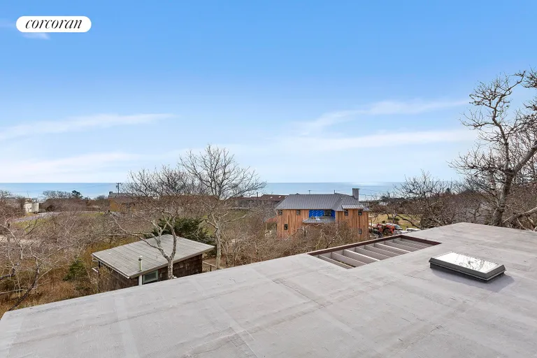 New York City Real Estate | View 20 Hamilton Drive | room 1 | View 2