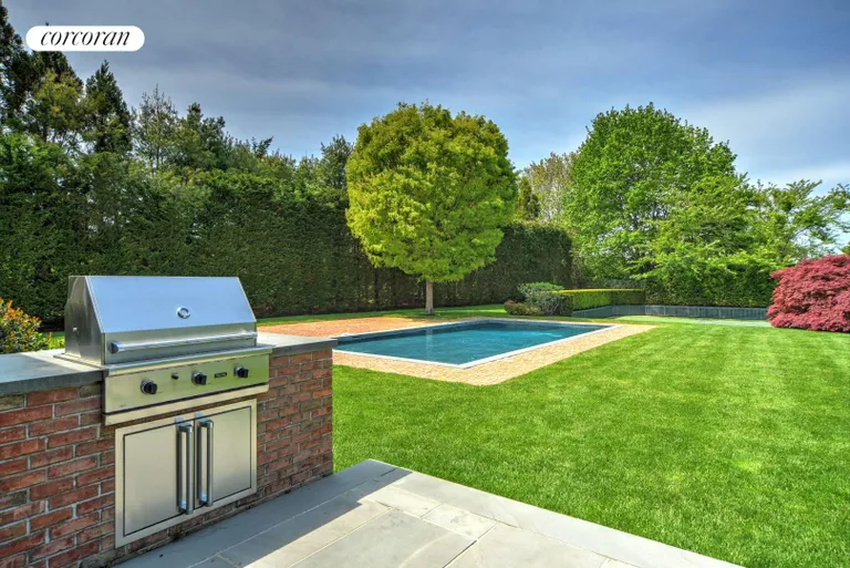 New York City Real Estate | View 5 Cameron Way | Outdoor Grill | View 25