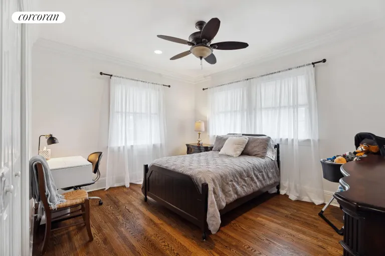New York City Real Estate | View 32 Jagger Lane | room 23 | View 24