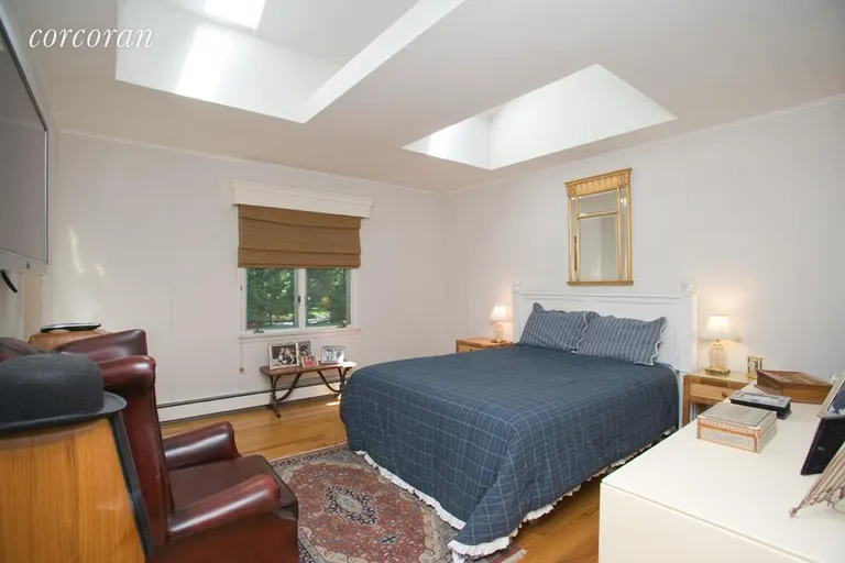 New York City Real Estate | View 8 Partridge Drive | master bedroom | View 10