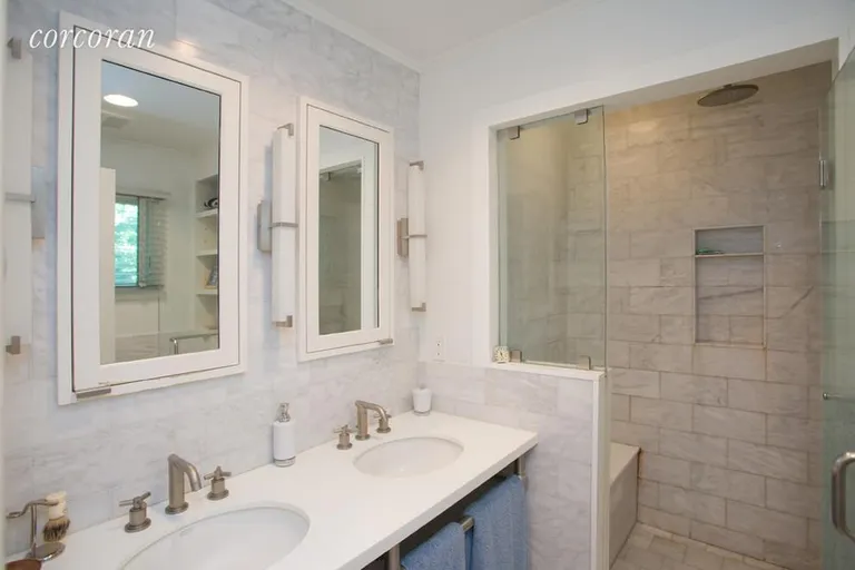 New York City Real Estate | View 8 Partridge Drive | master bathroom | View 11