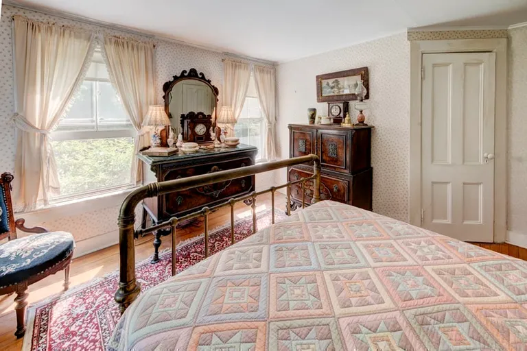 New York City Real Estate | View 143 North Ferry Road | room 5 | View 6