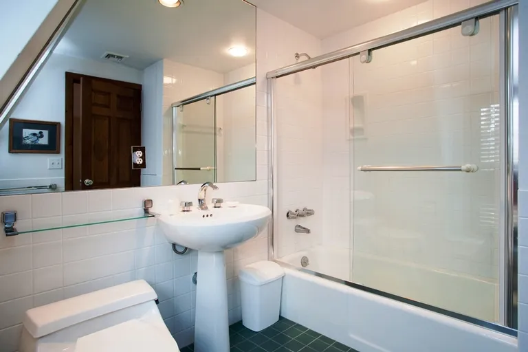 New York City Real Estate | View  | Four-and-one-half baths | View 17