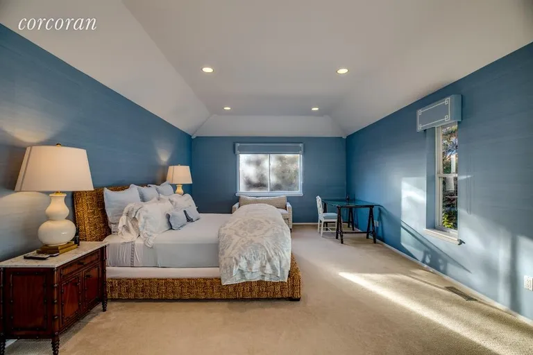 New York City Real Estate | View East Quogue | room 12 | View 13