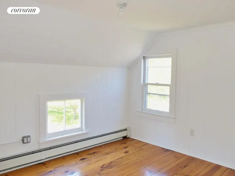 New York City Real Estate | View 3015 Skunk Lane | room 7 | View 8