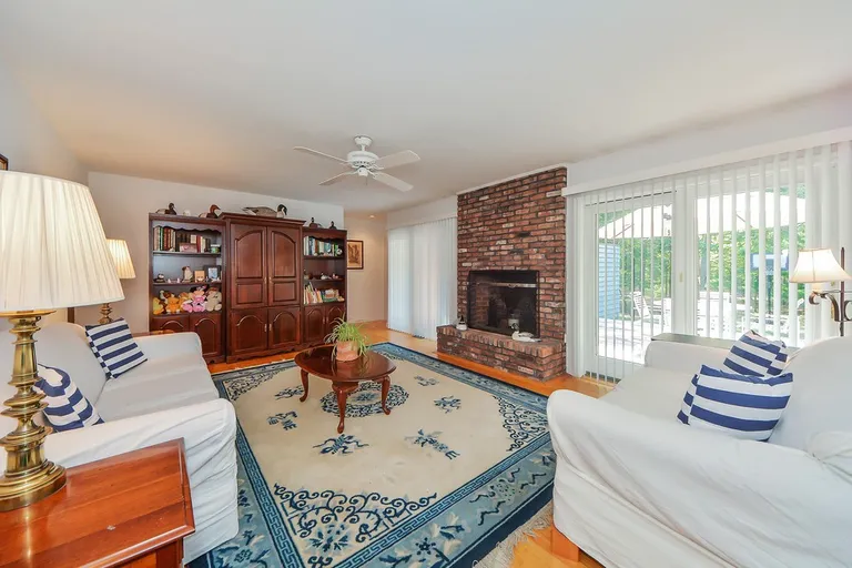 New York City Real Estate | View  | 3 Beds, 2.5 Baths | View 1