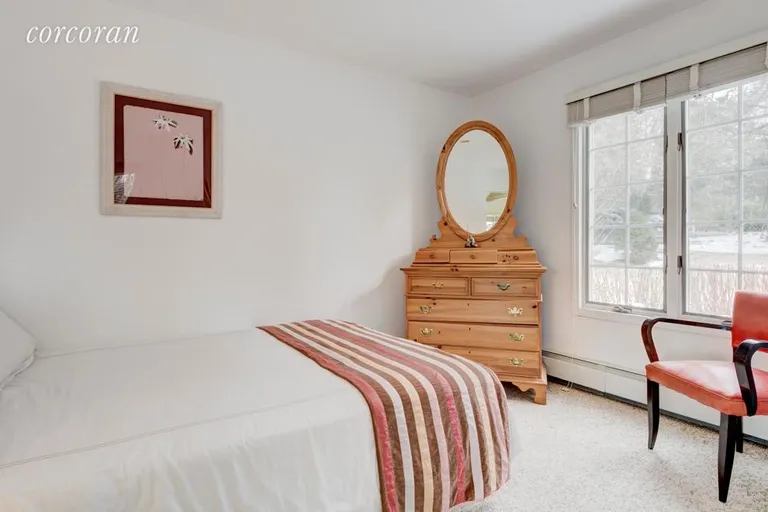 New York City Real Estate | View 42 Towd Point Road | room 7 | View 8