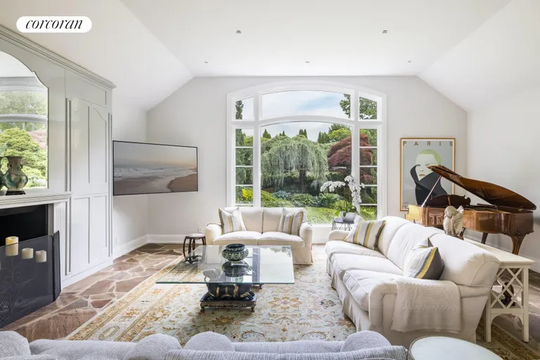 New York City Real Estate | View 110 Halsey Lane | room 30 | View 31