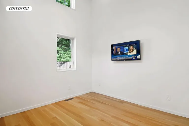 New York City Real Estate | View  | guest bedroom with flat screen | View 13