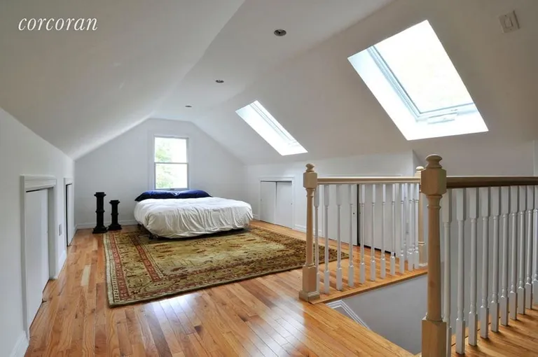 New York City Real Estate | View 6 Dogwood Avenue | Upstairs loft of pool house | View 4