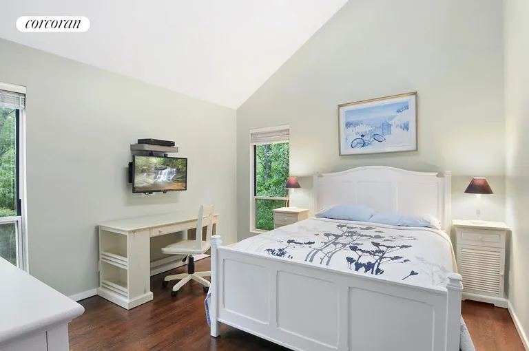 New York City Real Estate | View 22 Harbor View Drive | Bedroom # 2 | View 6