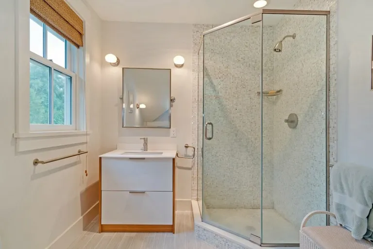 New York City Real Estate | View  | Guest bath | View 10