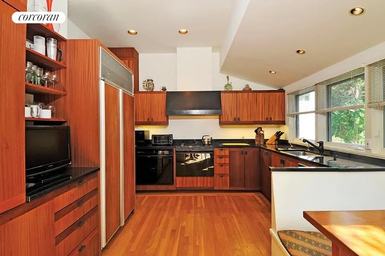 New York City Real Estate | View  | Eat in kitchen | View 9