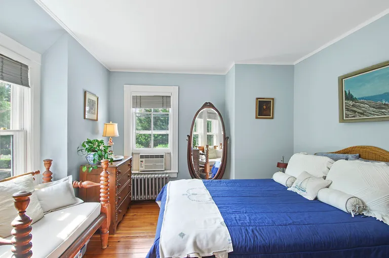 New York City Real Estate | View  | Sun-filled bedrooms on three sides of the house | View 11