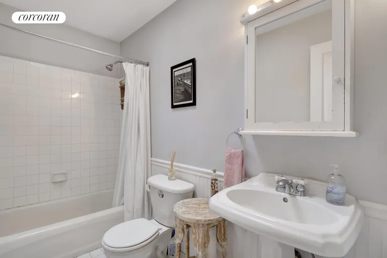 New York City Real Estate | View 8 Ferndale Drive | Bathroom 1 | View 10