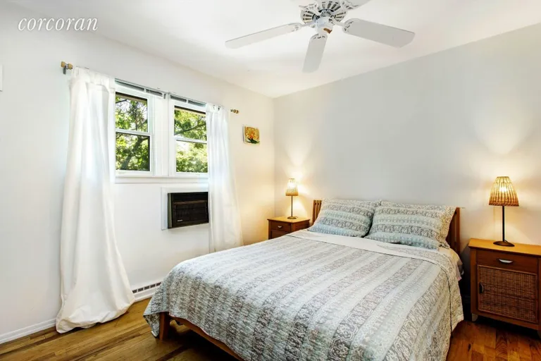 New York City Real Estate | View 38 Inlet Rd East | room 4 | View 5