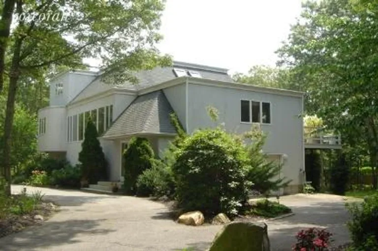 New York City Real Estate | View 428 Edge of Woods Rd | room 1 | View 2
