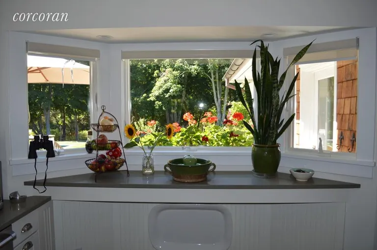 New York City Real Estate | View 1 Sylvan Road | Breakfast Counter | View 10